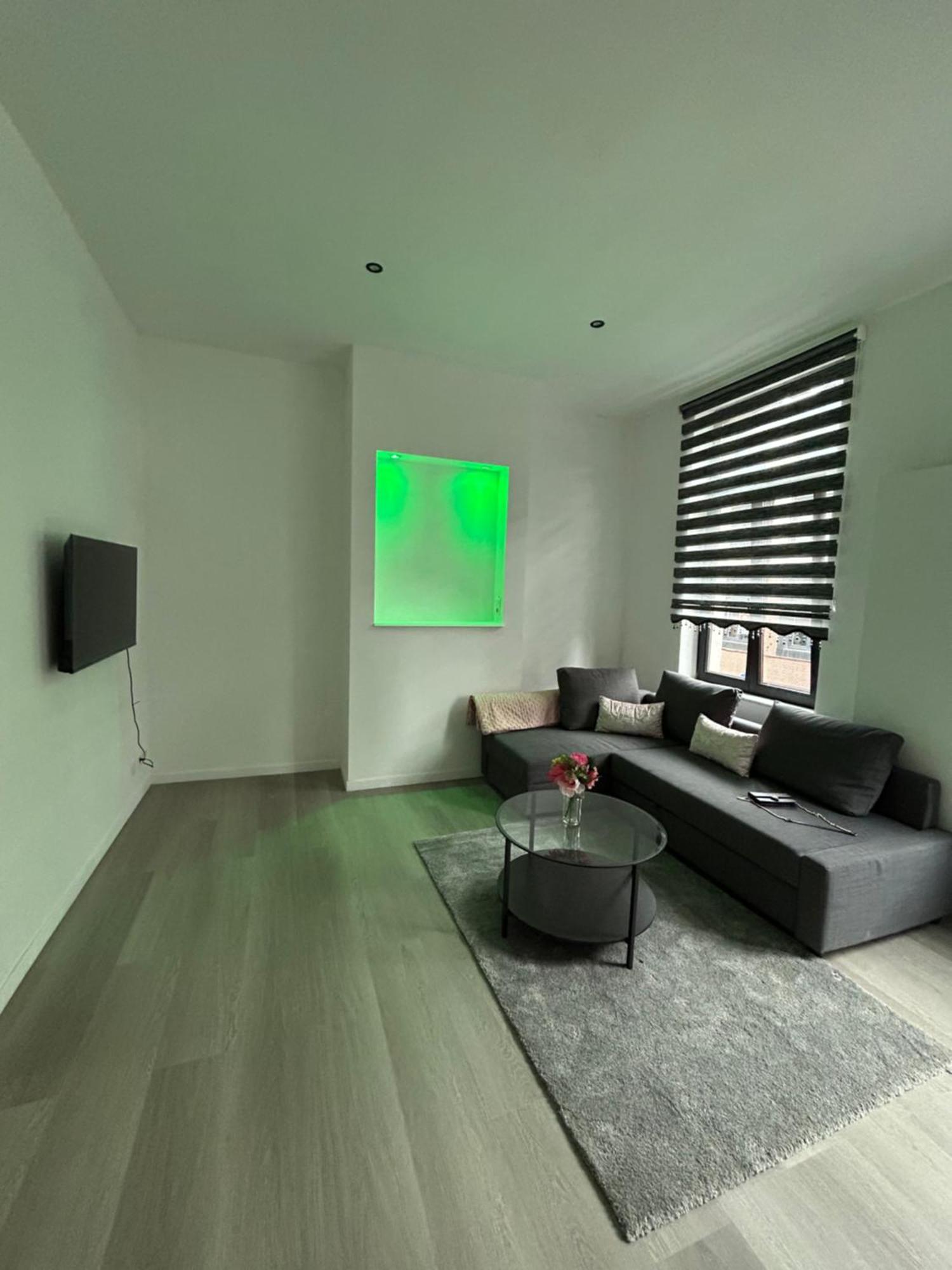 Foursuites Liege Luaran gambar