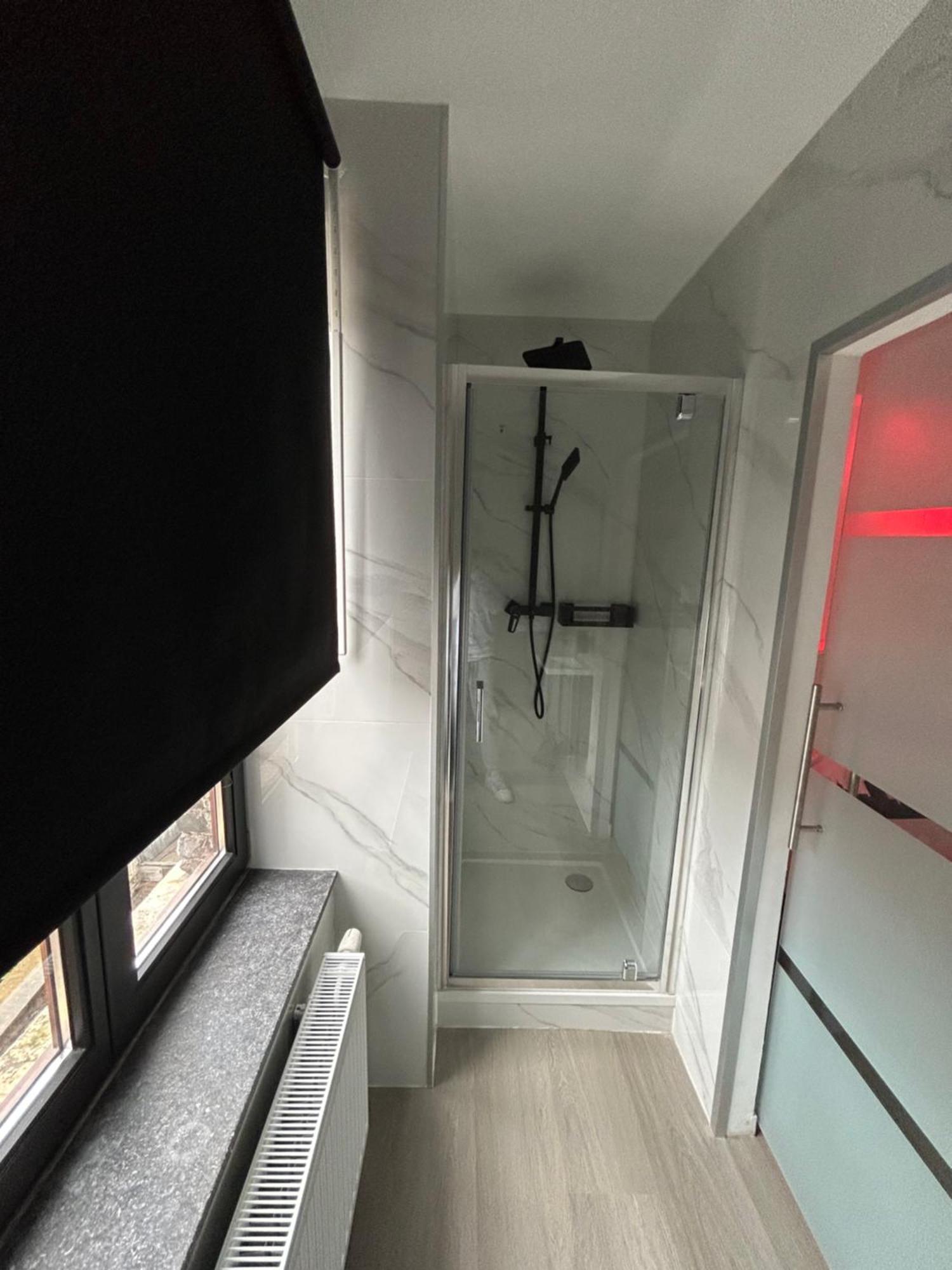 Foursuites Liege Luaran gambar